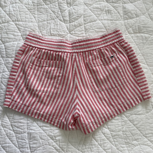 Vineyard Vines women’s shorts in size small pre-owned great shape - Picture 3 of 5